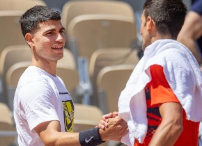 Djokovic bateu Alcaraz e está na final de Roland-Garros ou como a traição  de um corpo nos roubou um jogo para entrar na história