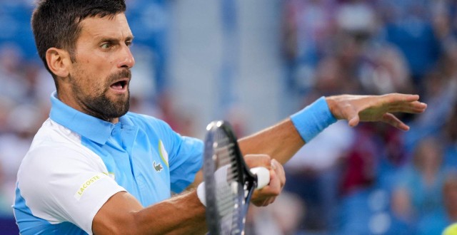 Djokovic domina Medvedev e vence Australian Open pela 9ª vez