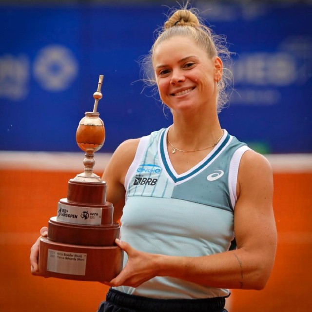 Swiatek é campeã do WTA 500 de Stuttgart, seu quarto título