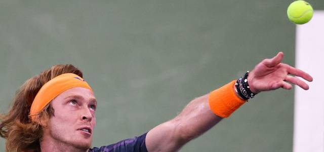 Andrey Rublev é campeão do ATP 500 de Dubai, tênis