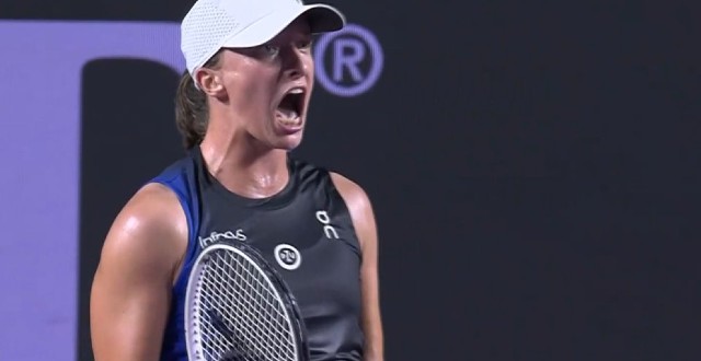 Swiatek é campeã do WTA 500 de Stuttgart, seu quarto título